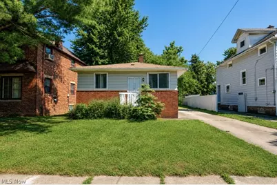15811 Arcade Avenue, Loveland, OH 44110 - Photo 1