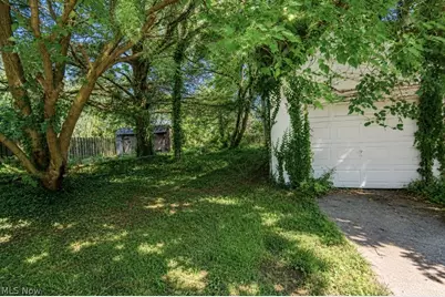 15811 Arcade Avenue, Loveland, OH 44110 - Photo 20