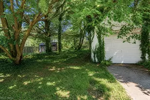 15811 Arcade Ave, Loveland, OH 44110 - Photo 20