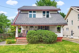 1298 Neptune Ave, Akron, OH 44301 - Photo 1