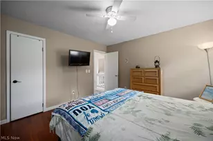 875 Hampton Cir, Aurora, OH 44202 - Photo 26