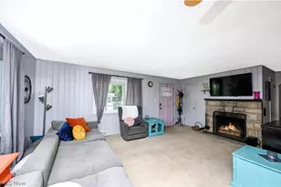3437 Heckman St NW, Uniontown, OH 44685 - Photo 8
