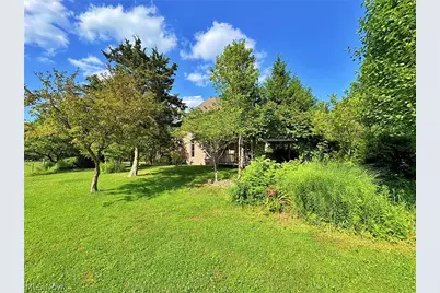 15818 Darrow Road, Vermilion, OH 44089 - Photo 36