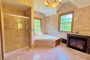 15818 Darrow Rd, Vermilion, OH 44089 - Photo 18