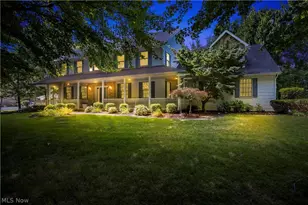 38799 Arbor Ct, Grafton, OH 44044 - Photo 2