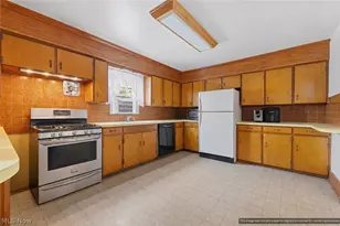 121 E Ralston Ave, Akron, OH 44301 - Photo 8