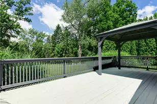 1726 Orchard Dr, Akron, OH 44333 - Photo 4