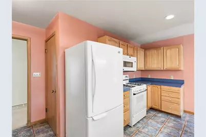 1726 Orchard Drive, Akron, OH 44333 - Photo 14