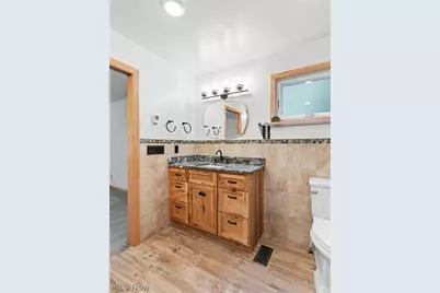 1726 Orchard Drive, Akron, OH 44333 - Photo 20