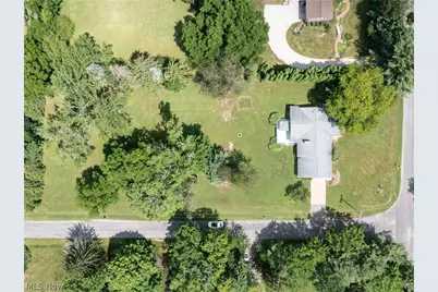 1726 Orchard Drive, Akron, OH 44333 - Photo 32