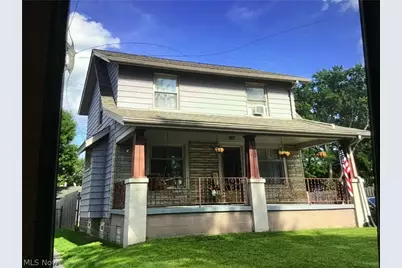 303 Stewart, Hubbard, OH 44425 - Photo 2