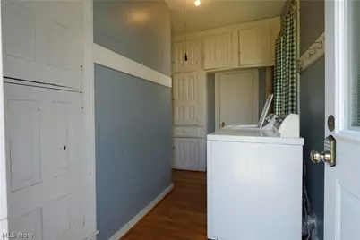 202 Medina Street, Lodi, OH 44254 - Photo 2