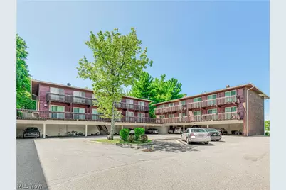 2550 Chamberlain Road #B-3, Fairlawn, OH 44333 - Photo 2