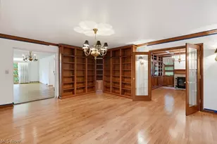 21 Hampshire Rd, Akron, OH 44313 - Photo 12