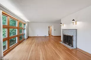 21 Hampshire Rd, Akron, OH 44313 - Photo 4