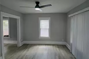 976 Neptune Ave, Akron, OH 44301 - Photo 6
