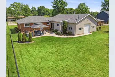 2944 Robert Parkway, Brunswick, OH 44212 - Photo 4