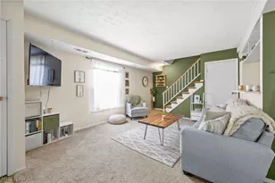 277 Canterbury Ln, Medina, OH 44256 - Photo 8