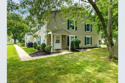 277 Canterbury Lane #D-34, Medina, OH 44256 - Photo 1