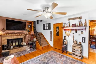 27 E Friend St, Columbiana, OH 44408 - Photo 10
