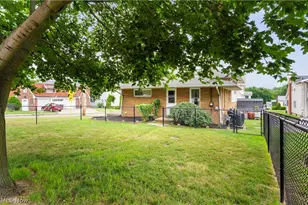 27 E Friend St, Columbiana, OH 44408 - Photo 4