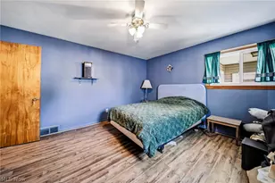 240 Russell Rd, Conneaut, OH 44030 - Photo 18