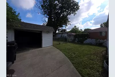 15205 Harvard Avenue, Loveland, OH 44128 - Photo 8