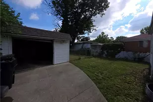 15205 Harvard Ave, Loveland, OH 44128 - Photo 8