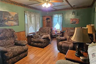1555 Hay Ave, Coshocton, OH 43812 - Photo 2