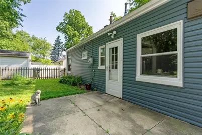 2256 Bailey Road, Cuyahoga Falls, OH 44221 - Photo 4