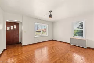 2124 E 28th St, Lorain, OH 44055 - Photo 6