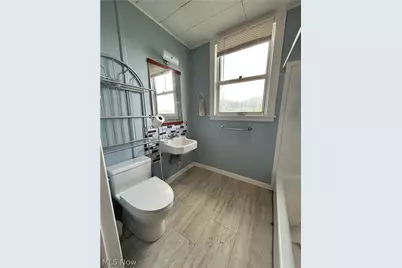 214 Jacquette Street #A, Bridgeport, OH 43912 - Photo 6