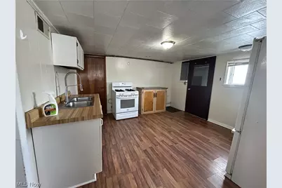 214 Jacquette Street #A, Bridgeport, OH 43912 - Photo 2