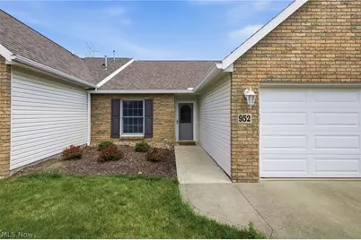 952 Oakbrook Drive, Ashland, OH 44805 - Photo 2