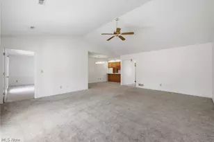 952 Oakbrook Dr, Ashland, OH 44805 - Photo 6