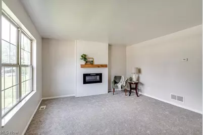 344 2nd Street SW, Brewster, OH 44613 - Photo 6