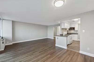 12900 Lake Avenue #626, Oakwood, OH 44107 - Photo 14