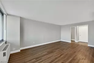 12900 Lake Ave, Oakwood, OH 44107 - Photo 10