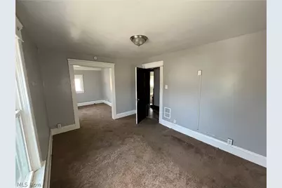 7428 Ottawa Road, Loveland, OH 44105 - Photo 4