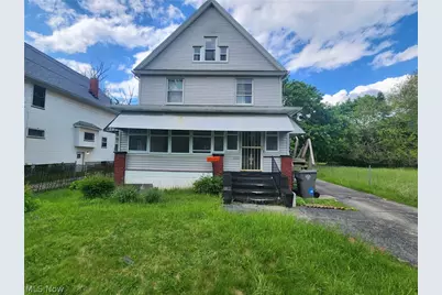 160 W Laclede Avenue, Youngstown, OH 44507 - Photo 1