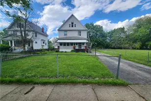 160 W Laclede Ave, Youngstown, OH 44507 - Photo 2