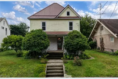 442 Main Street W, Beach City, OH 44608 - Photo 1