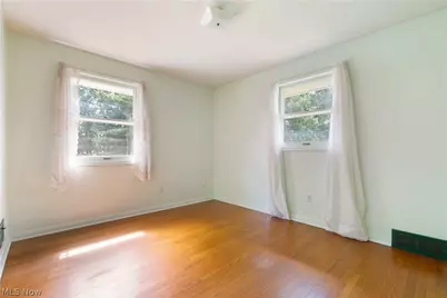 5740 Lake Cable Avenue NW, Canton, OH 44718 - Photo 32