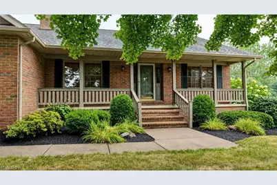 207 Sarah Circle NE, Navarre, OH 44662 - Photo 2