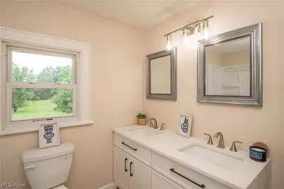785 Chenoweth Extension, Akron, OH 44319 - Photo 26
