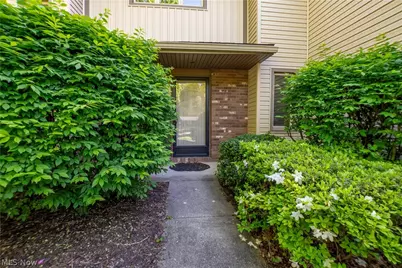 322 Great Oaks Trail, Wadsworth, OH 44281 - Photo 6