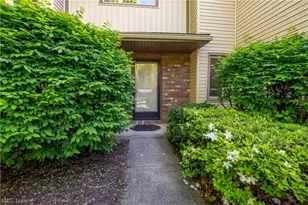322 Great Oaks Trail, Wadsworth, OH 44281 - Photo 6