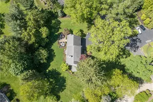2810 Brentwood Close Street NW, Canton, OH 44708 - Photo 2