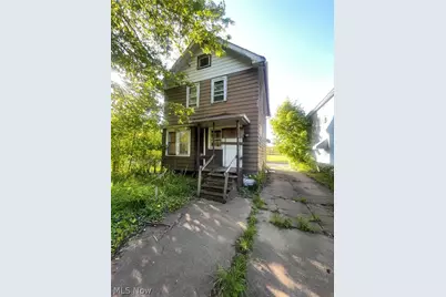 9118 Hillock Avenue, Loveland, OH 44108 - Photo 2