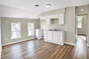 3422 W 52nd St, Loveland, OH 44102 - Photo 20